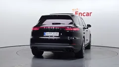 2023 Porsche Cayenne 3.0 PLATINUM EDITION — фото 4