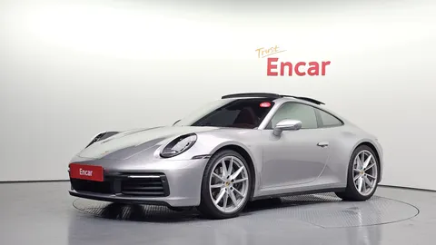 2022 Porsche 911 Carrera 4
