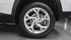 2024 ChevroletGMDaewoo Trax 1.2 LT, белый — фото 5