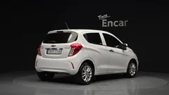 2022 ChevroletGMDaewoo Spark Premier — фото 2