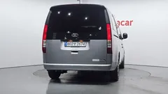 2023 Hyundai Staria Cargo 5-Seater — фото 4