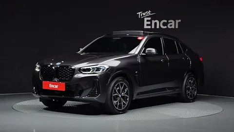 2022 BMW X4 xDrive20i M Sport