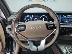 2023 Kia K8 2.5 Gasoline 2WD — фото 9