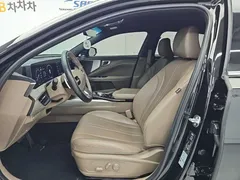 2023 Kia K8 2.5 Gasoline 2WD — фото 15
