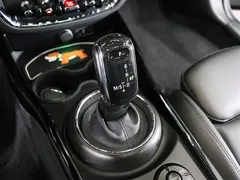 2022 Mini Clubman Classic Plus, серый — фото 9