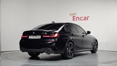 2022 BMW 3-Series 320d M Sport — фото 2