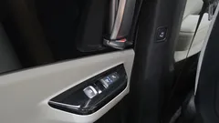 2022 Kia Carnival Diesel 9-Seater Noblesse — фото 20