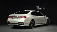 2021 BMW 7-Series 730Ld xDrive M Sport, белый — фото 2