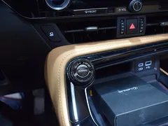 2024 Lexus NX Premium, белый — фото 16