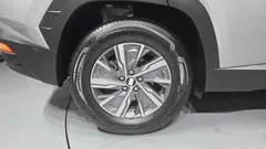 2023 Hyundai Tucson Modern 2WD, серо-серебристый — фото 5