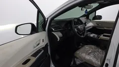 2022 Toyota Sienna 2.5 Hybrid 2WD, белый — фото 10
