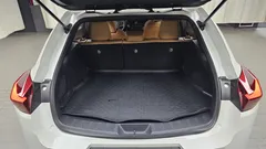 2024 Lexus UX 2.0 2WD, белый — фото 17