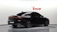 2022 Hyundai Grandeur Premium — фото 2
