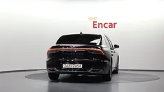 2022 Hyundai Grandeur Premium — фото 4