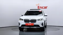 2022 BMW X3 xDrive 20i, белый — фото 3