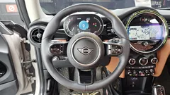 2024 Mini Cooper Classic — фото 13