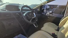 2023 Hyundai Staria Tourer 11-Seater — фото 4