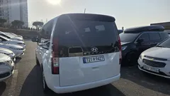 2023 Hyundai Staria Tourer 11-Seater — фото 16