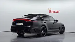 2022 Kia Stinger 3.3 GT AWD — фото 2