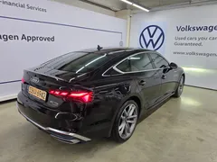 2021 Audi A5 40 TDI Quattro Premium Sportback — фото 2