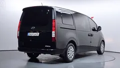 2022 Hyundai Staria Cargo 5-Seater — фото 2