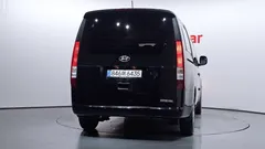 2022 Hyundai Staria Cargo 5-Seater — фото 4