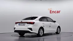2021 Kia K3 Prestige, белый — фото 2