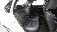 2021 Kia K3 Prestige, белый — фото 11