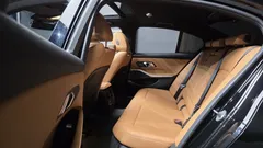 2023 BMW 3-Series 320d M Sport — фото 12
