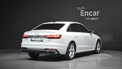 2022 Audi A4 40 TFSI — фото 2
