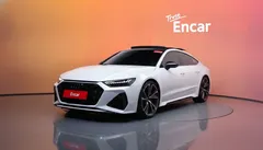 2023 Audi RS7 4.0 TFSI Quattro, белый — фото 1