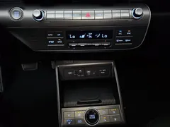 2023 Hyundai Kona Premium, серый — фото 19