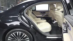 2022 Mercedes-Benz S-Class S450L 4MATIC, чёрный — фото 11