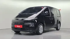 2023 Hyundai Staria Cargo 5-Seater — фото 1