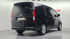 2023 Hyundai Staria Cargo 5-Seater — фото 2
