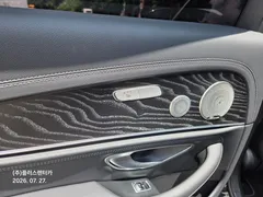 2023 Mercedes-Benz E-Class E220d 4MATIC AMG Line — фото 15