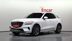2022 Genesis GV70 3.5T Gasoline AWD, белый — фото 1