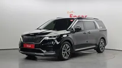 2022 Kia Carnival Diesel 9-Seater Noblesse — фото 1