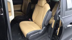 2022 Kia Carnival Diesel 9-Seater Noblesse — фото 11