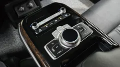 2021 Genesis G90 3.3 T AWD, серый — фото 18