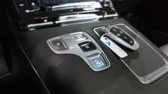 2023 Hyundai Grandeur 3.0 LPi Rent Car — фото 9