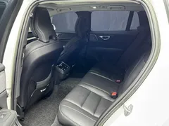 2023 Volvo V60 B5 Ultimate AWD, белый — фото 8