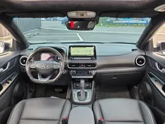 2021 Hyundai Kona Inspiration, белый — фото 7