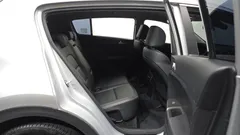 2022 Kia Sportage Diesel 1.6 4WD, серо-серебристый — фото 16