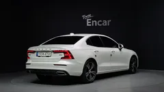 2022 Volvo S60 B5 Inscription, белый — фото 2