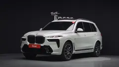 2023 BMW X7 xDrive 40d M Sport 7 STR — фото 1