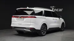 2023 Kia Carnival Diesel 7-Seater Noblesse — фото 2