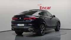 2023 BMW X6 xDrive40i M Sport — фото 2