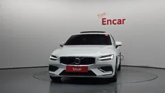2022 Volvo S60 B5 Inscription, белый — фото 3