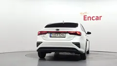 2021 Kia K3 Prestige, белый — фото 4
